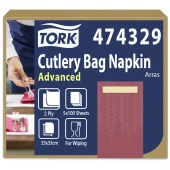 Tork bordowa poszetka na sztućce z kremową serwetk